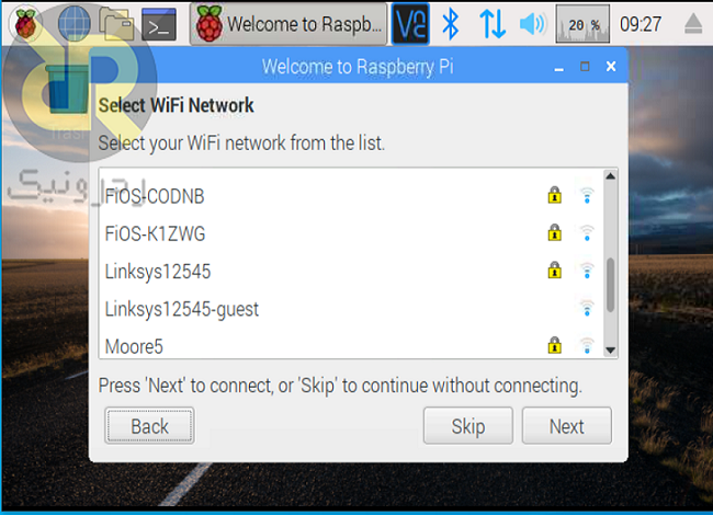 انتخاب شبکه Wi-Fi در تنظیمات اولیه Raspbian